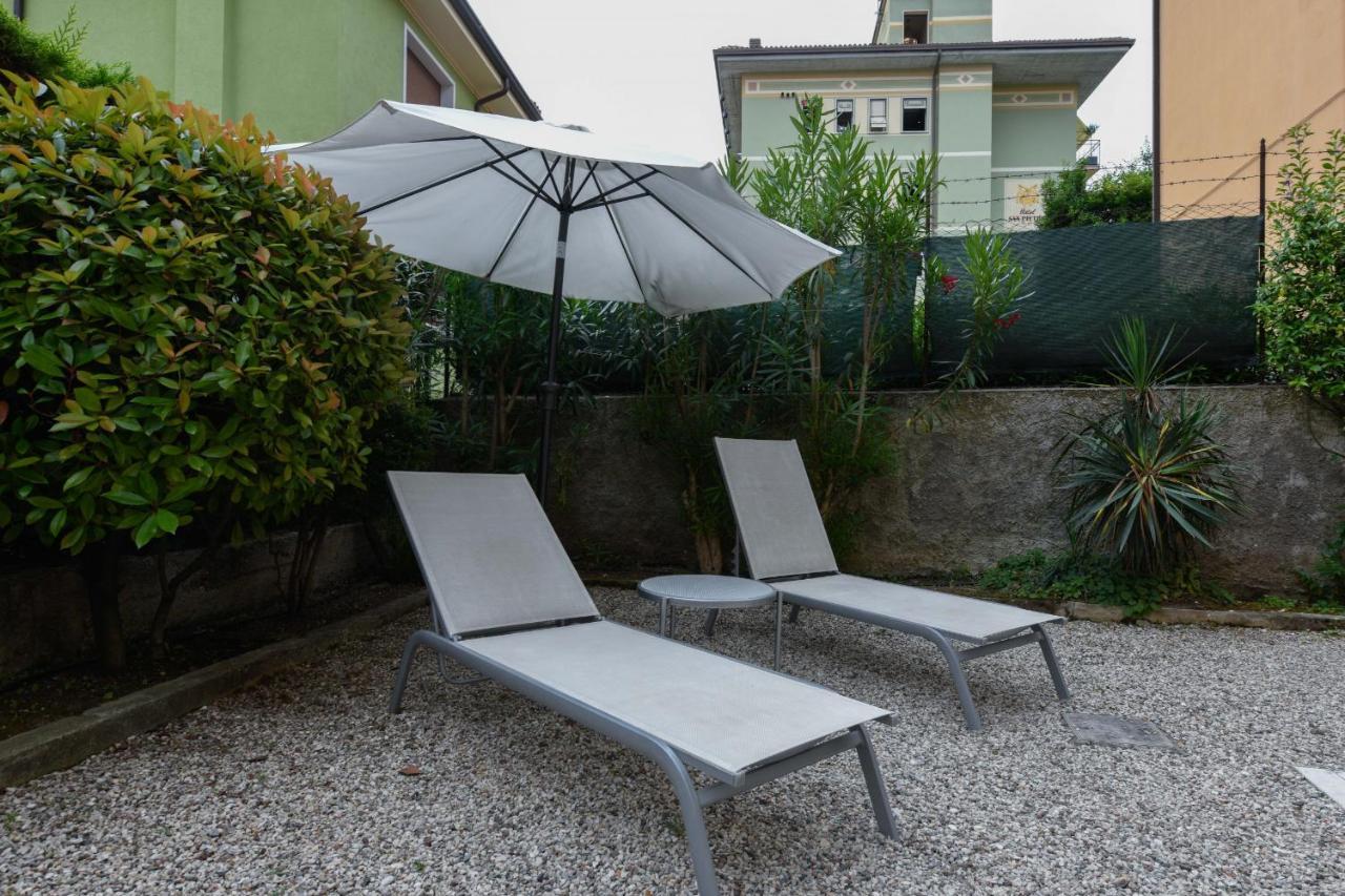 Garden Apartment Bardolino Exterior photo